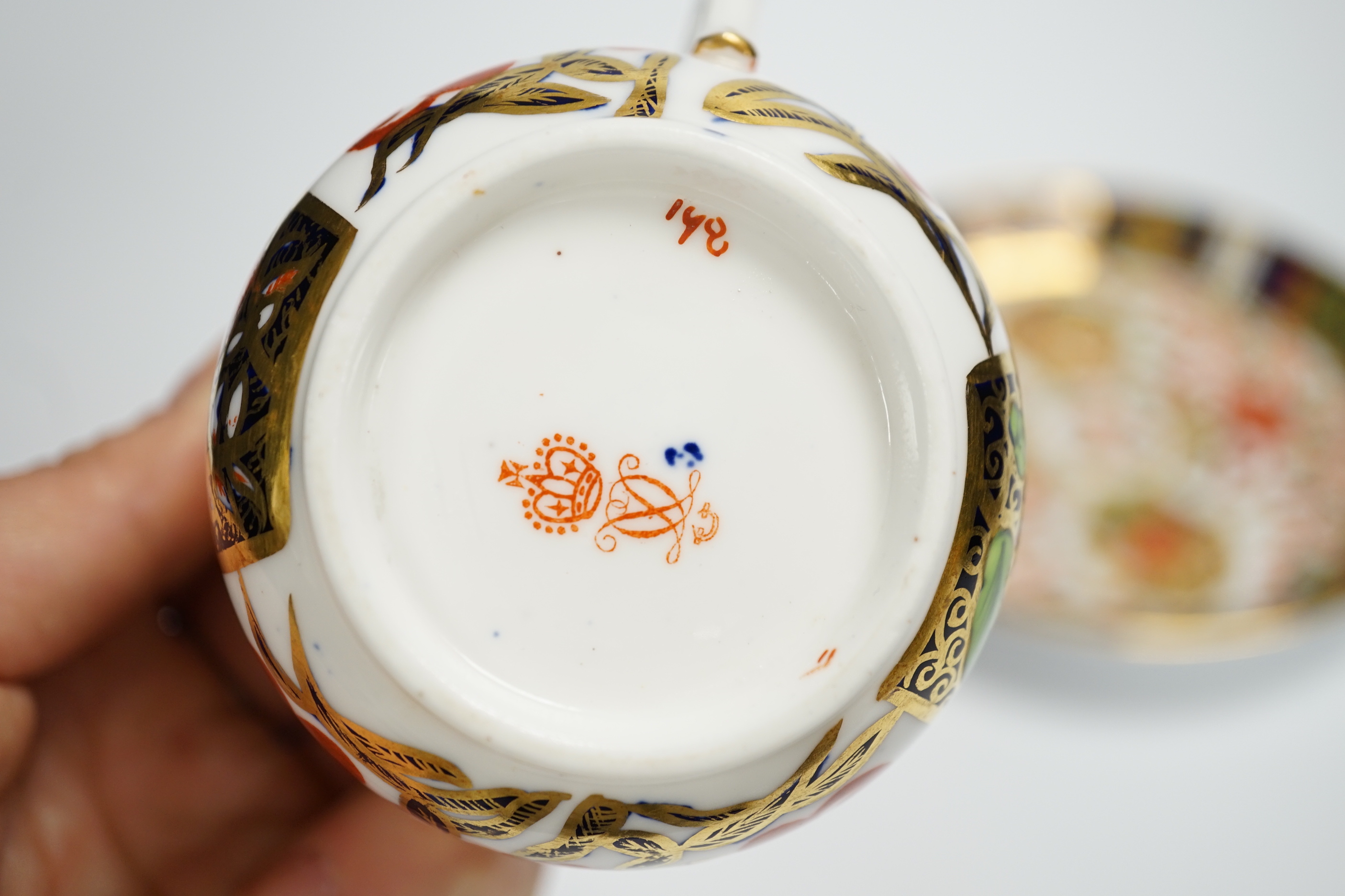 A Crown Derby Imari pattern tea set, for six place settings